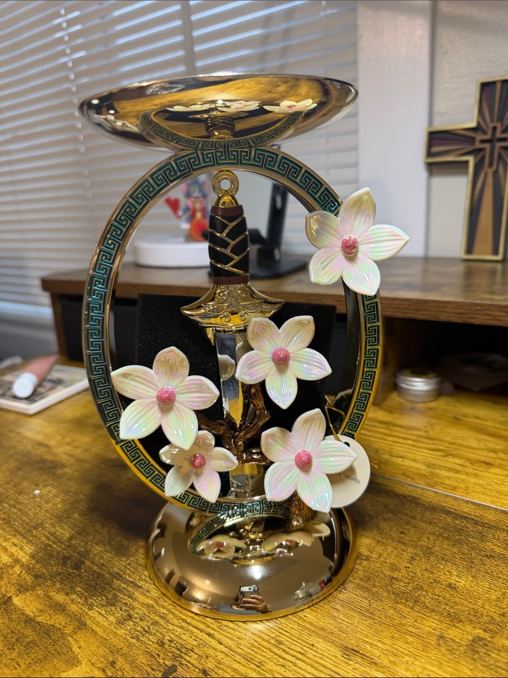 Mulan Candle Holder